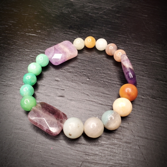 💜Crown Chakra💜 Reiki Infused Amethyst Bracelet - Picture 4 of 4